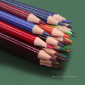 Ensemble de crayons de couleur d&#39;huile à dessin en bois